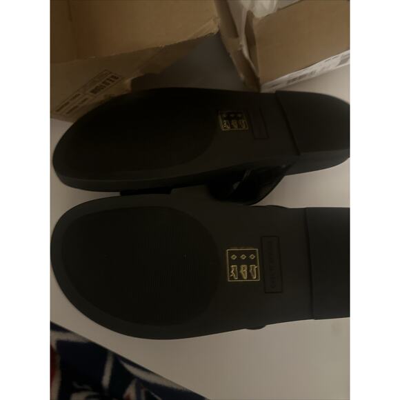 Call It Spring Women's Taliah Flat Sandal Size 8 Box Damaged - Picture 8 of 9